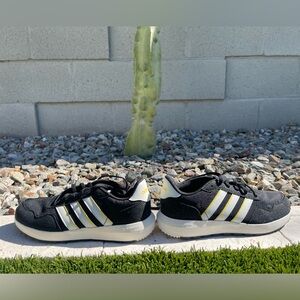 Adidas Kids Black and Yellow Sneakers kids size 5